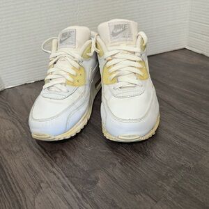 Nike Air Max 90 Triple White Mesh Leather Trainer Sneakers SZ 6.5 Y